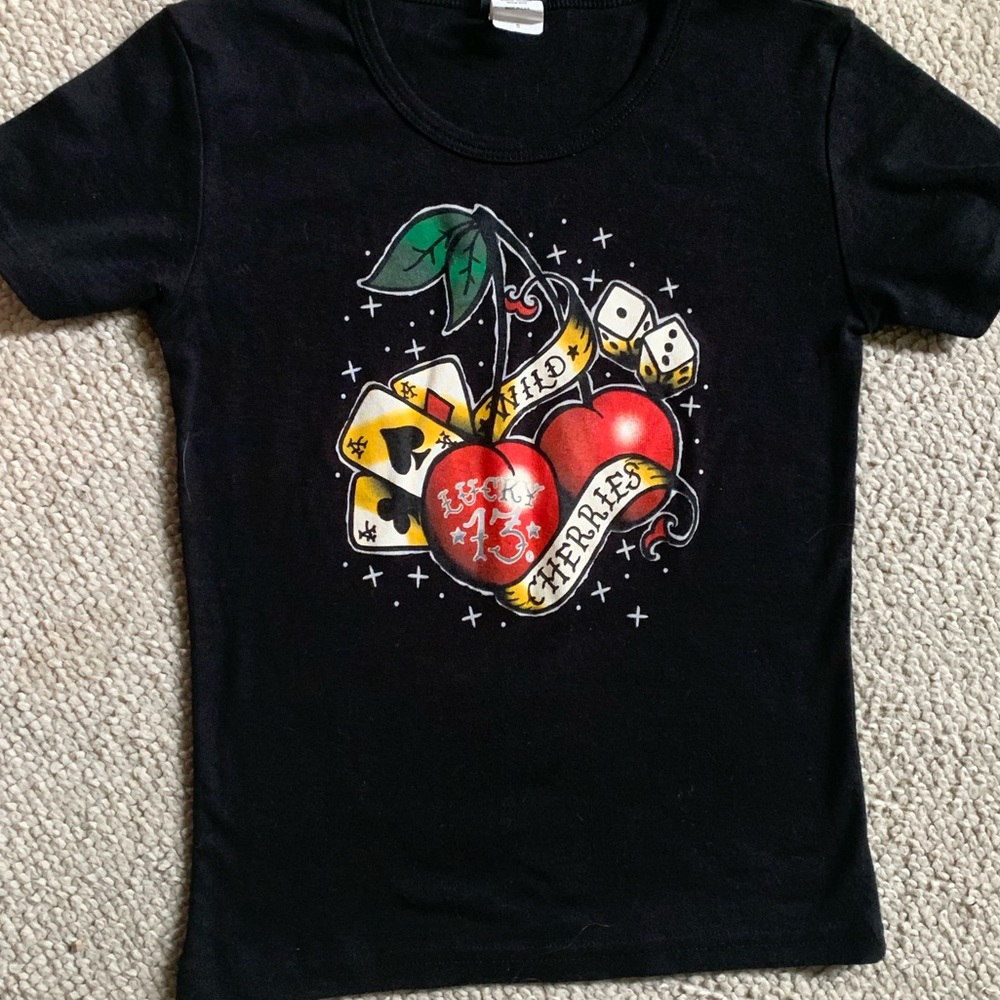 “lucky 13” brand 2000s juniors baby tee!!